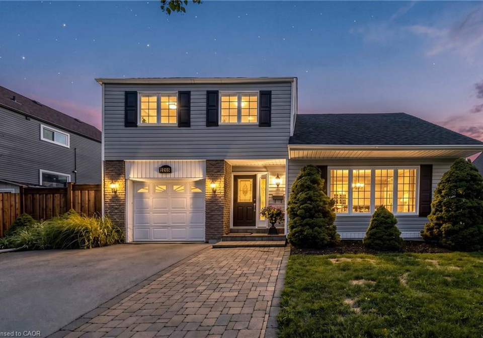 2208-lancaster-crescent-burlington-ontario-40856293