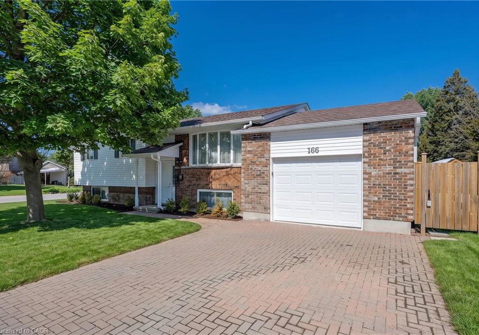 166-radcliffe-drive-kitchener-ontario-40856294