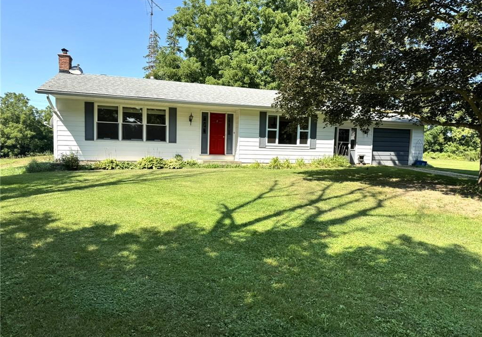 11674-fifth-line-limehouse-ontario-40856295