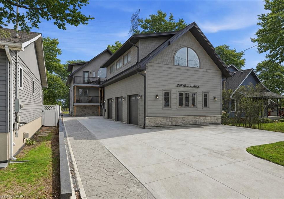 207-beach-boulevard-hamilton-ontario-40856328