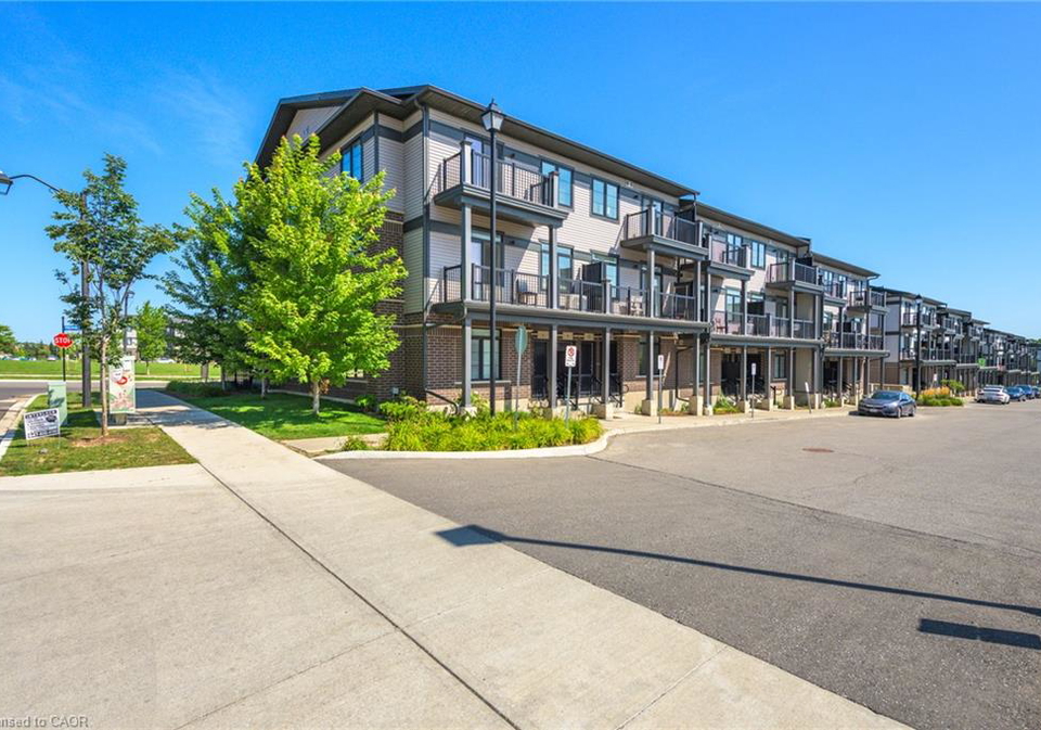12-wheat-lane-kitchener-ontario-40856359