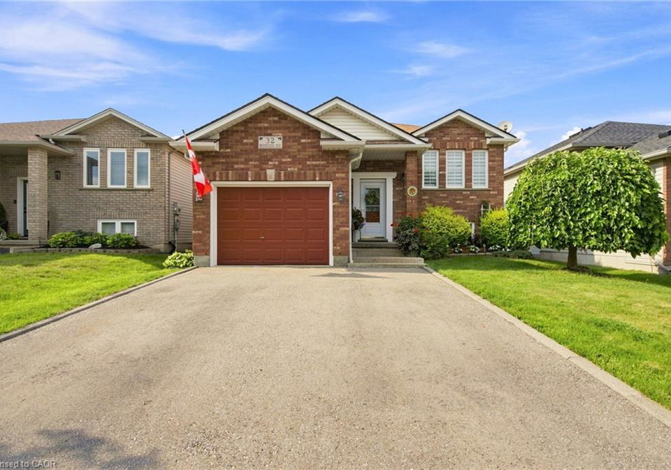 32-brewster-way-brantford-ontario-40856375