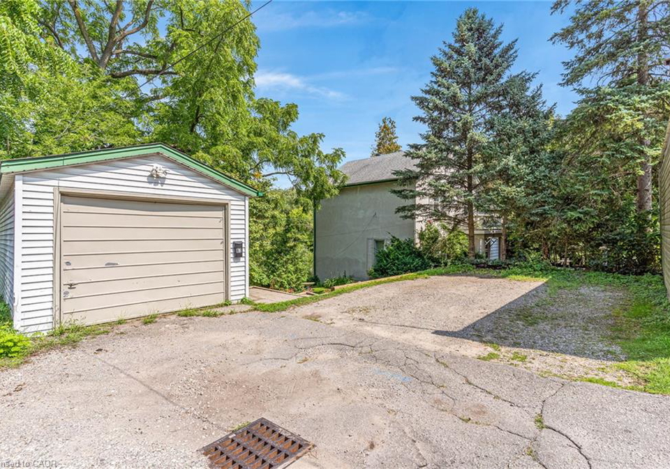 67-queen-street-w-cambridge-ontario-40856391