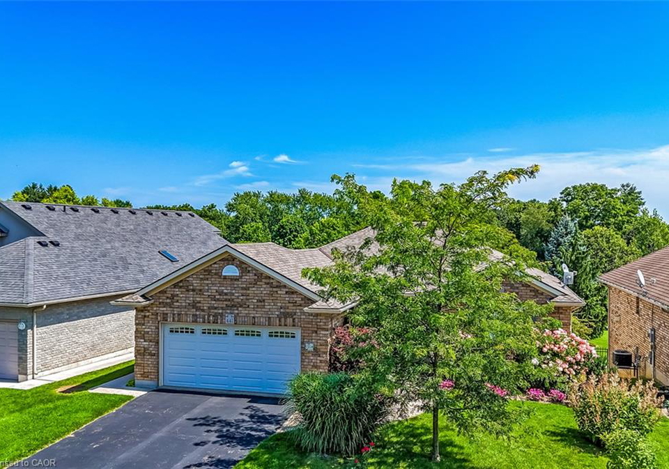 447-queen-street-s-simcoe-ontario-40856403