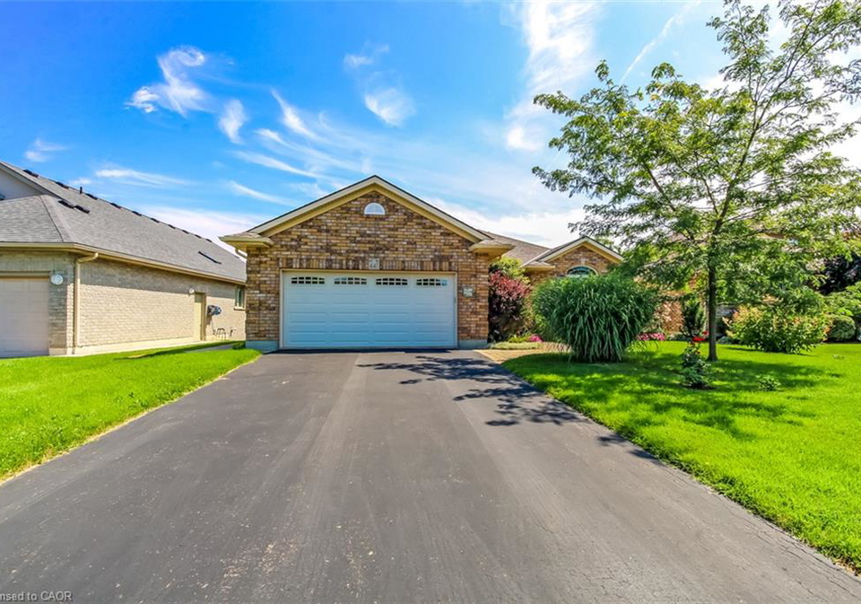 447-queen-street-s-simcoe-ontario-40856403