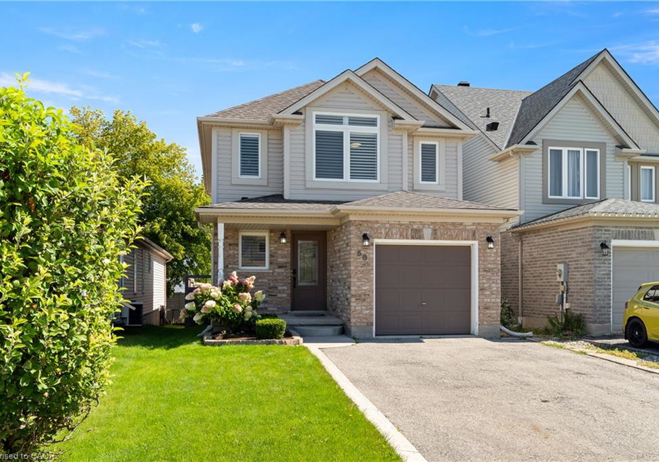 58-chateau-crescent-cambridge-ontario-40856411