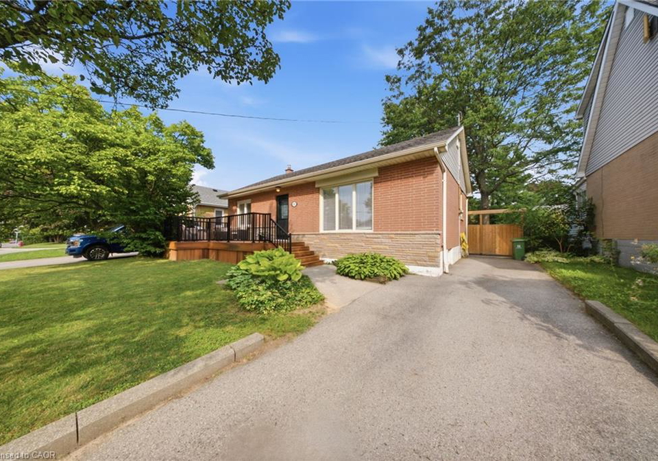 203-west-31st-street-hamilton-ontario-40856431