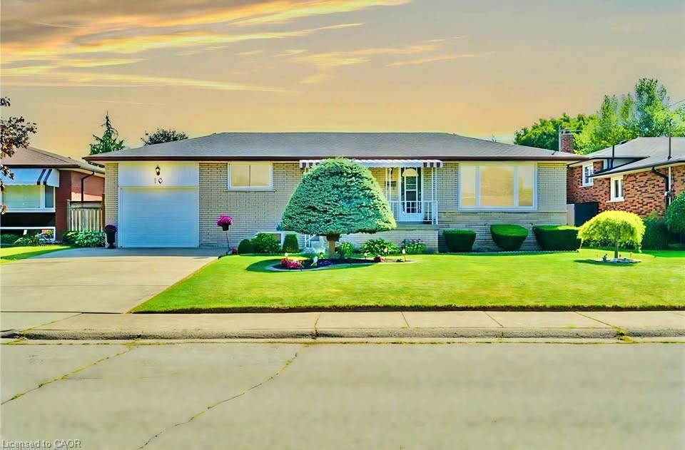 10-rose-crescent-stoney-creek-ontario-40856443