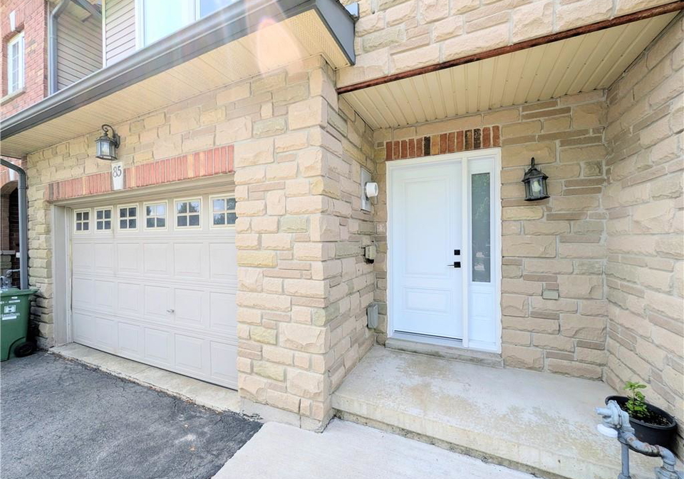 85-olivia-place-ancaster-ontario-40856444
