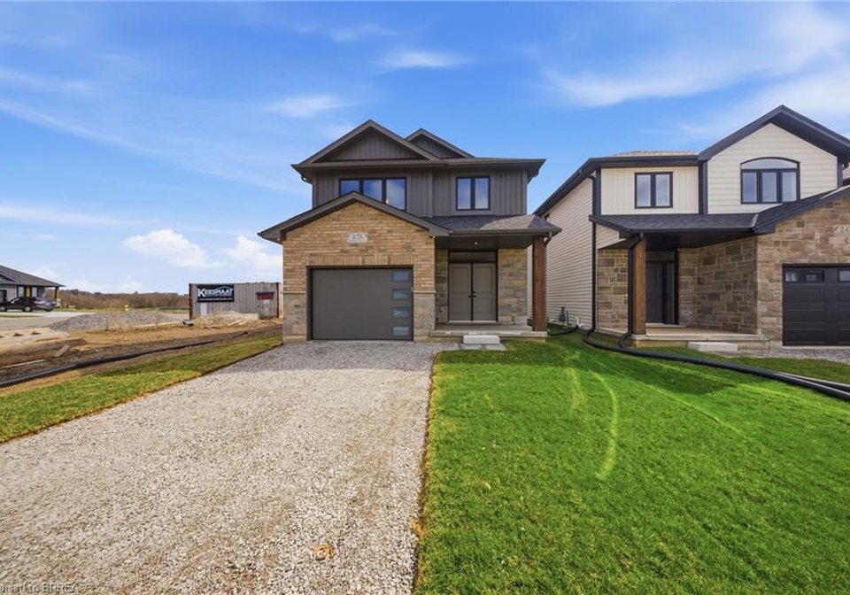 251-lafayette-street-e-jarvis-ontario-40856458
