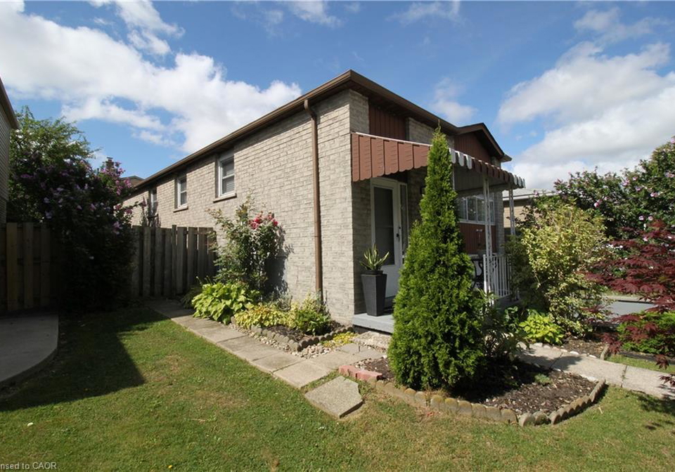 35-garden-crescent-hamilton-ontario-40856484