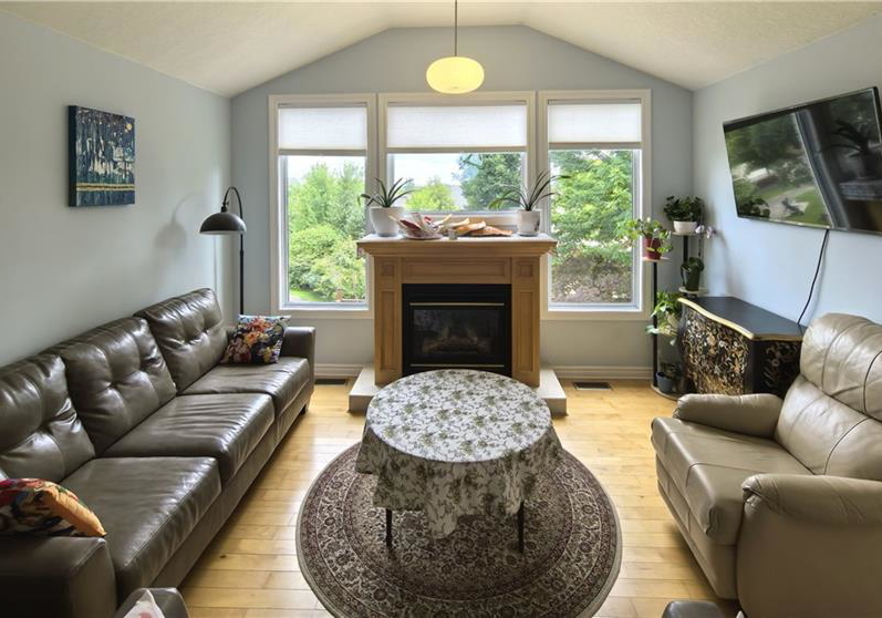728-munich-circle-waterloo-ontario-40856499