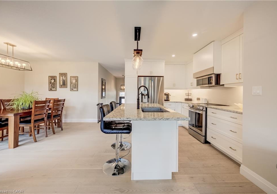 430-wellington-street-e-mount-forest-ontario-40856540