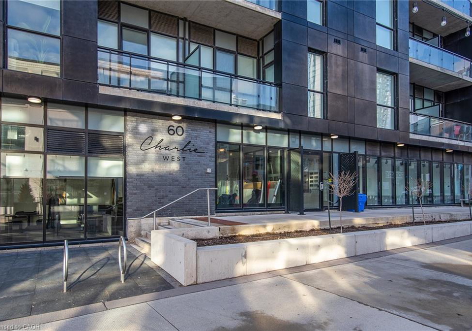 60-charles-street-w-kitchener-ontario-40856542