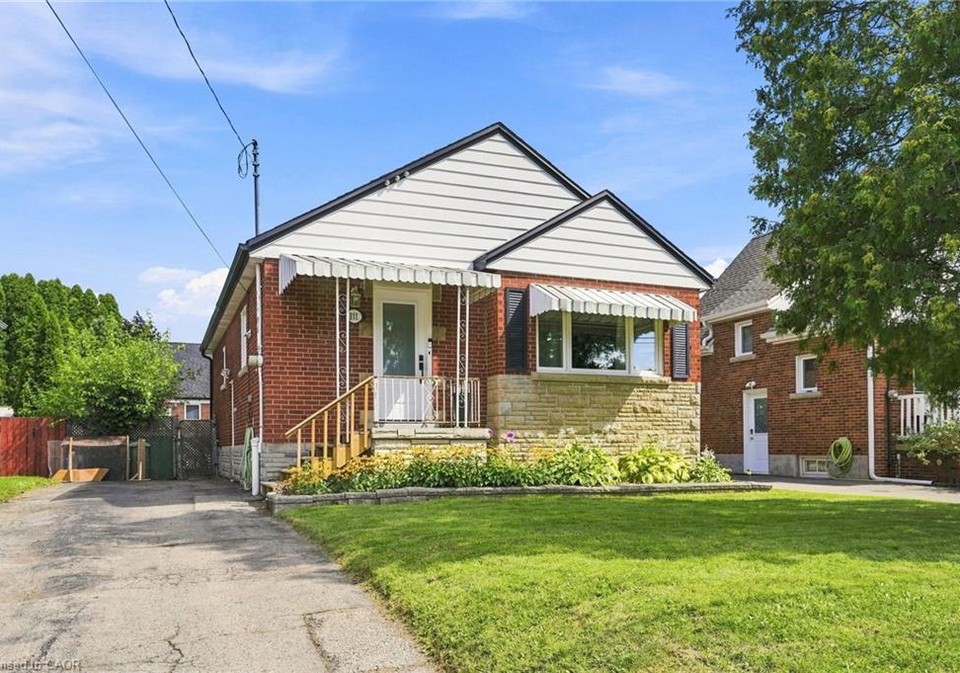 111-sharon-avenue-hamilton-ontario-40856553