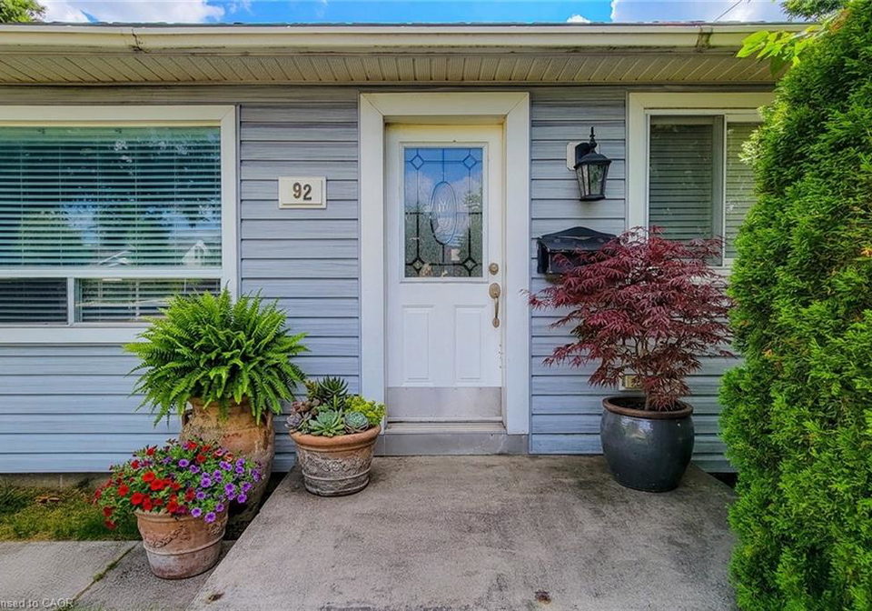 92-munn-street-hamilton-ontario-40856569