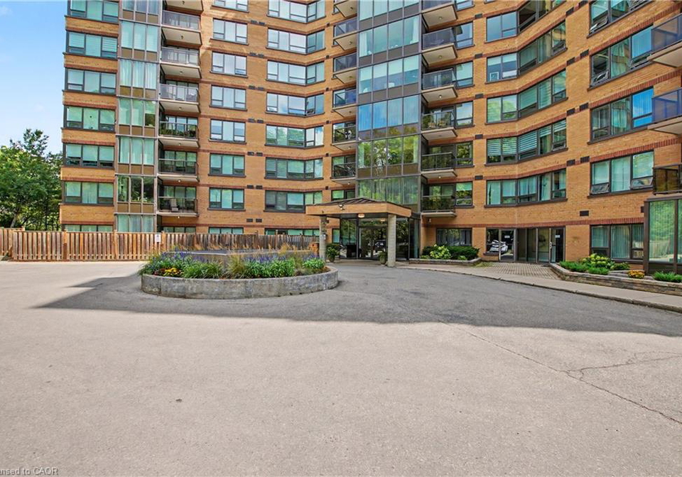 237-king-street-w-cambridge-ontario-40856593