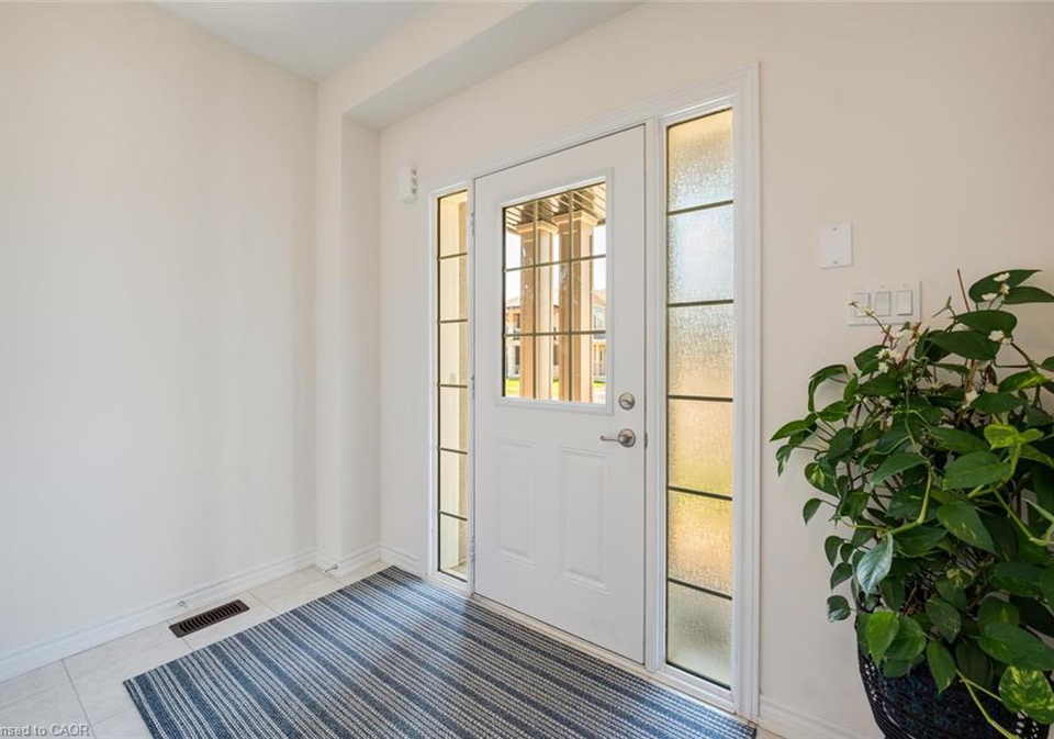 8-ingalls-avenue-brantford-ontario-40856616