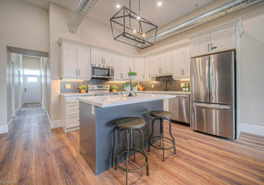 1-bond-street-cambridge-ontario-40856633