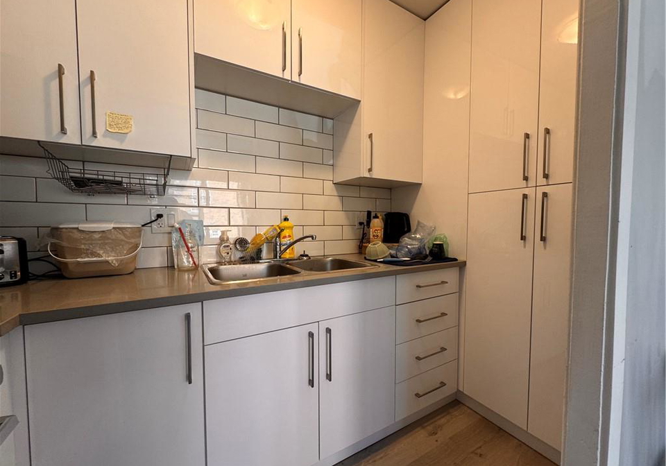 521-park-street-kitchener-ontario-40856645