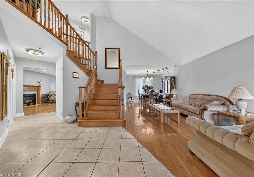 42-hillgarden-avenue-stoney-creek-ontario-40856647