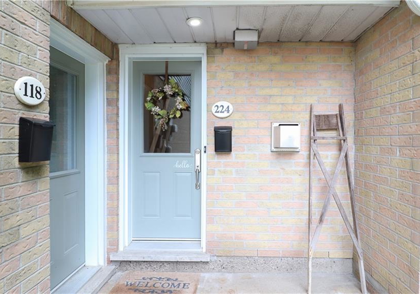 2110-cleaver-avenue-burlington-ontario-40856669