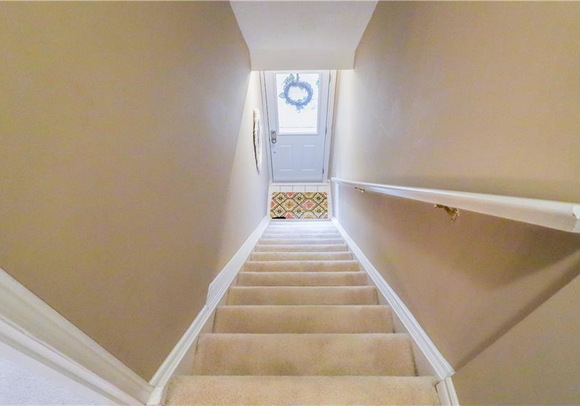 2110-cleaver-avenue-burlington-ontario-40856669
