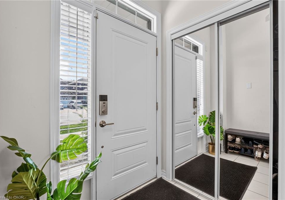 19-willow-lane-stoney-creek-ontario-40856672