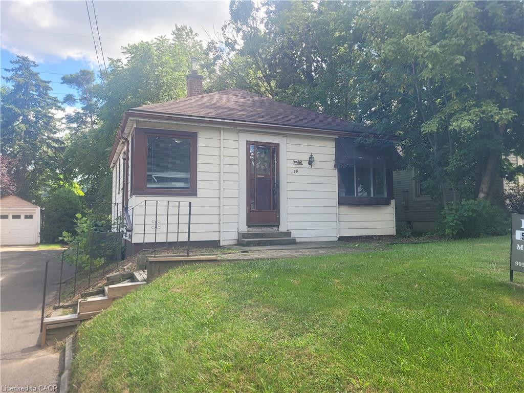 241-haddon-avenue-s-hamilton-ontario-40856674