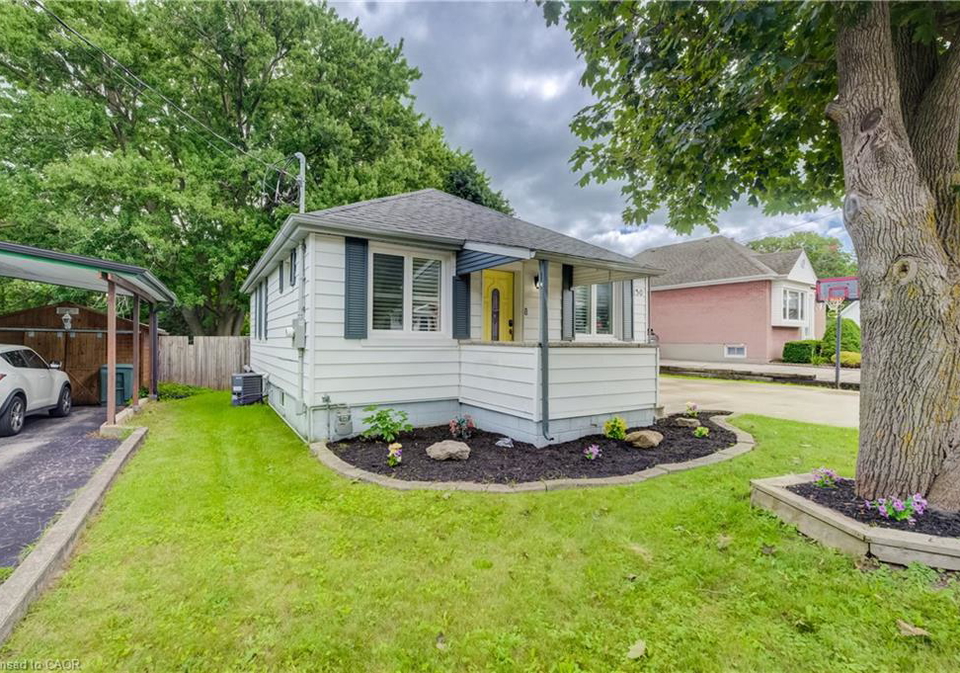 130-sydenham-street-woodstock-ontario-40856681