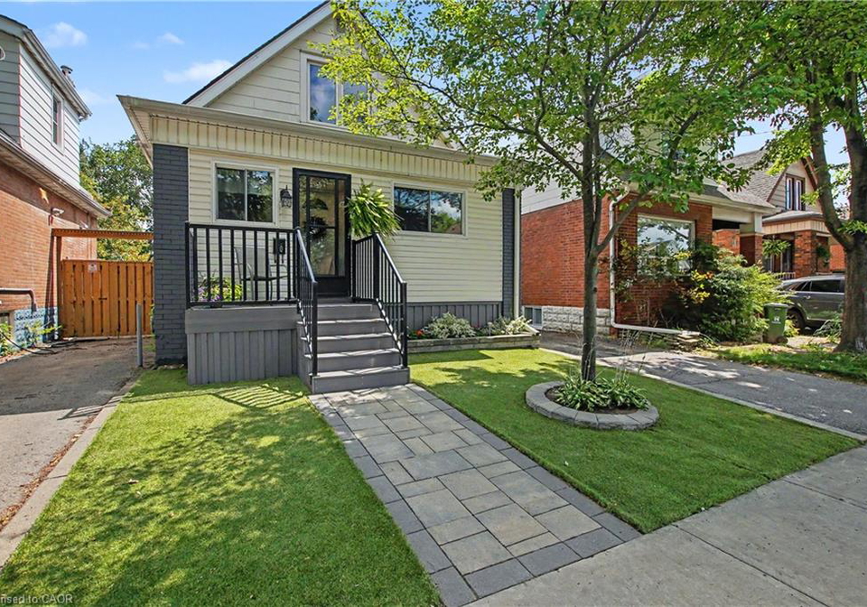 20-cope-street-hamilton-ontario-40856694