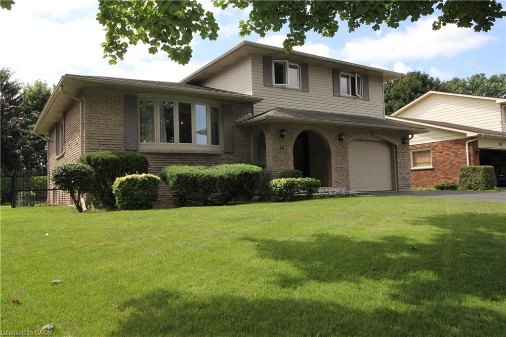 14-berkley-crescent-simcoe-ontario-40856710