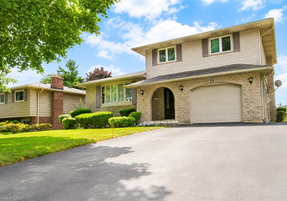 14-berkley-crescent-simcoe-ontario-40856710