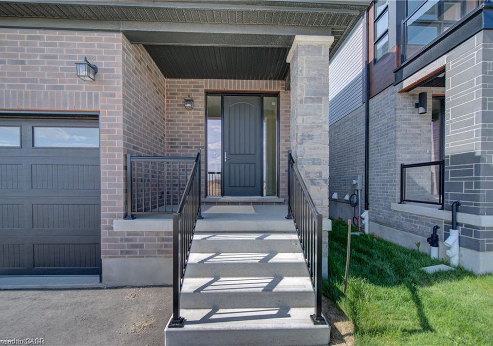 54-jacob-detweiller-drive-kitchener-ontario-40856713