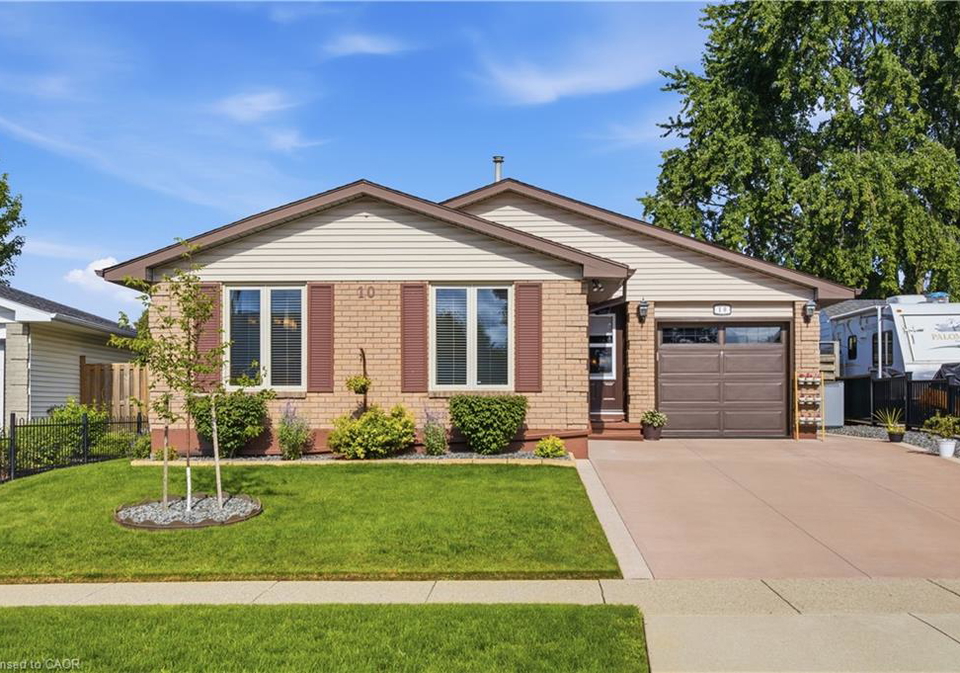 10-macatee-place-cambridge-ontario-40856715