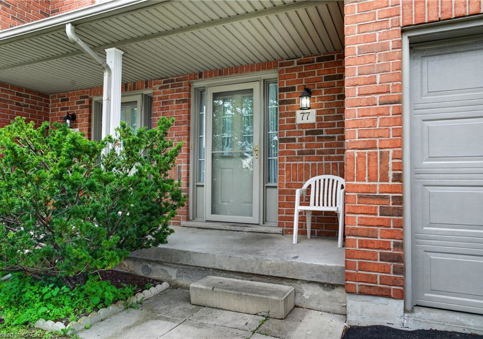 800-paramount-drive-stoney-creek-ontario-40856723