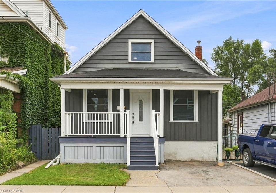 241-rosslyn-avenue-n-hamilton-ontario-40856724