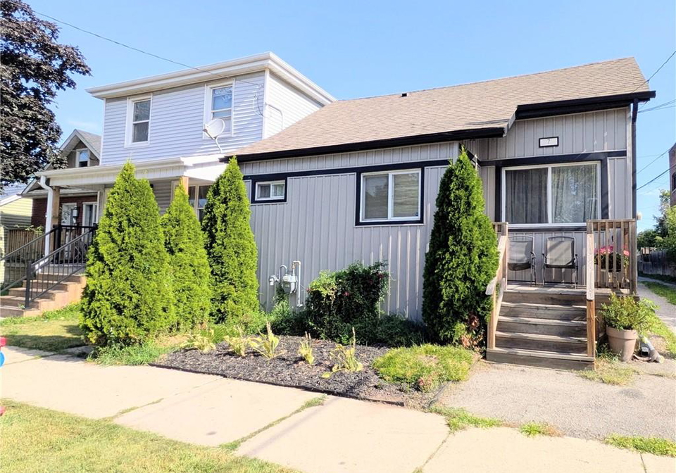 7-campbell-avenue-hamilton-ontario-40856725