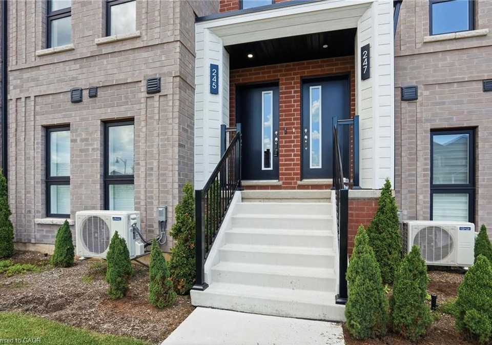 245-burke-street-waterdown-ontario-40856726