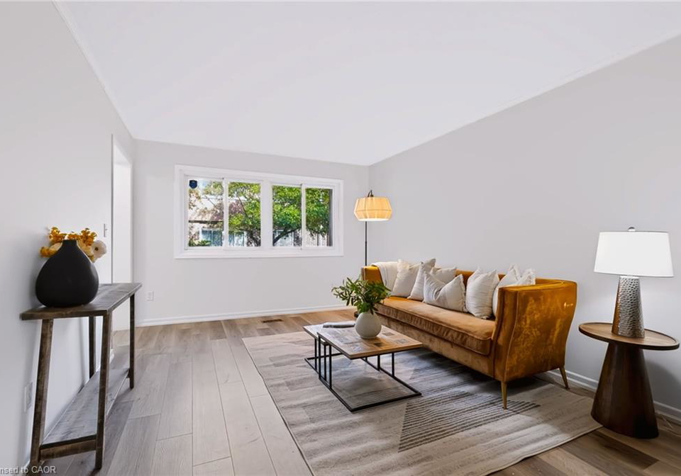 121-university-avenue-e-waterloo-ontario-40856741
