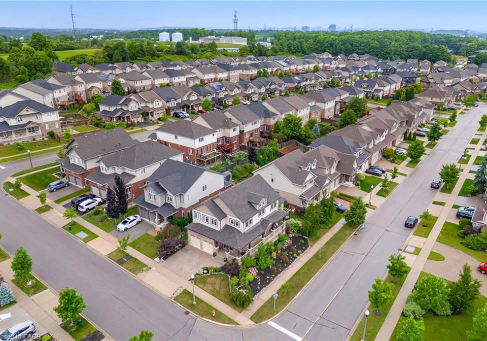 387-gravel-ridge-trail-kitchener-ontario-40856768