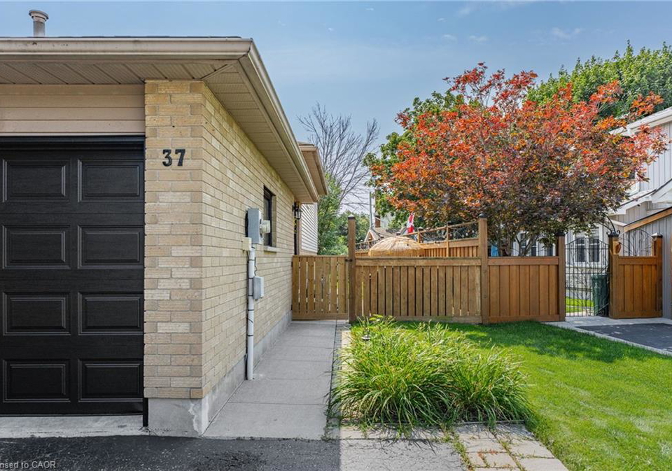 37-sandalwood-drive-cambridge-ontario-40856779
