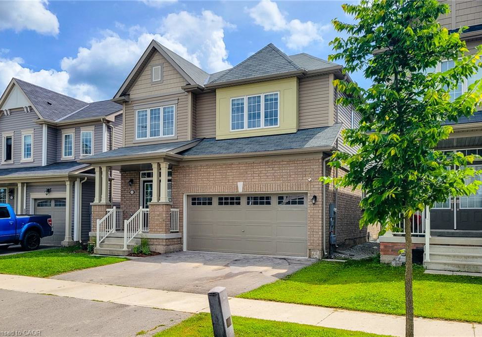 11-esther-crescent-thorold-ontario-40856788