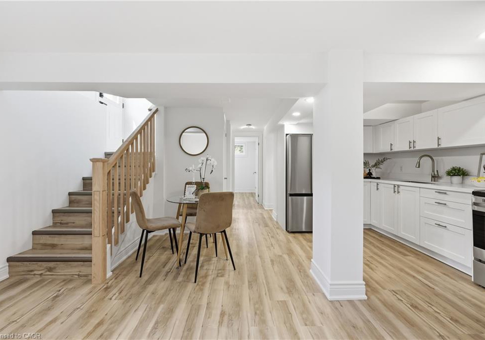156-east-36th-street-hamilton-ontario-40856790
