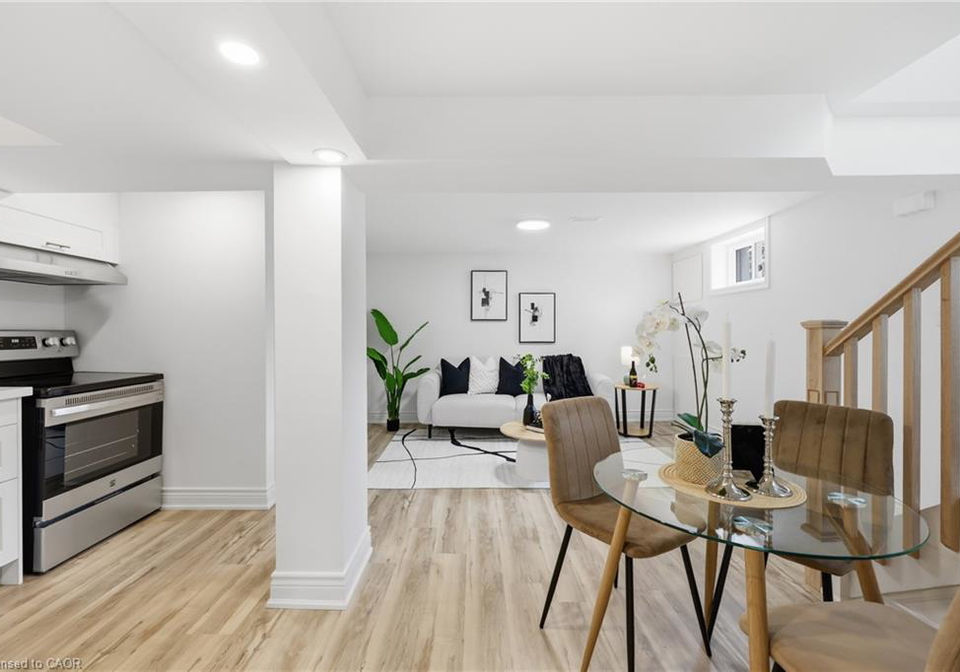 156-east-36th-street-hamilton-ontario-40856790