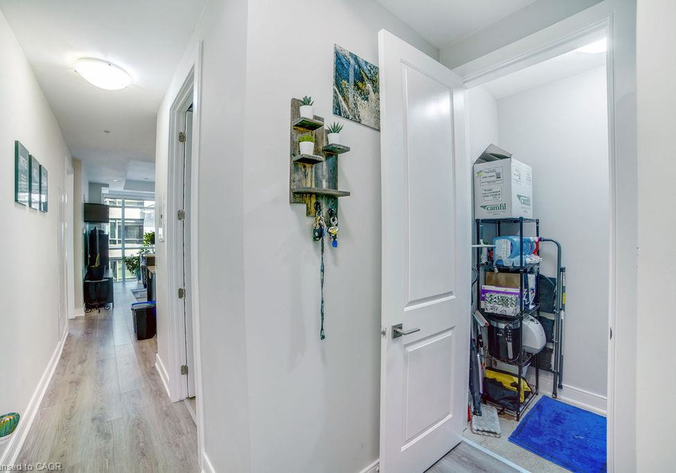 150-main-street-w-hamilton-ontario-40856817