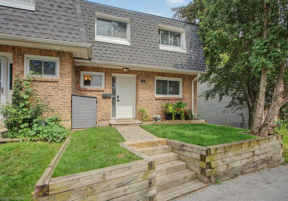 2050-upper-middle-road-burlington-ontario-40856821