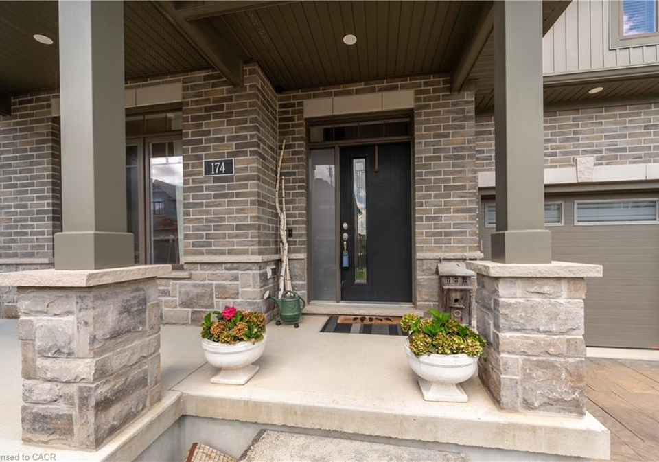 1061-eagletrace-drive-london-ontario-40856830