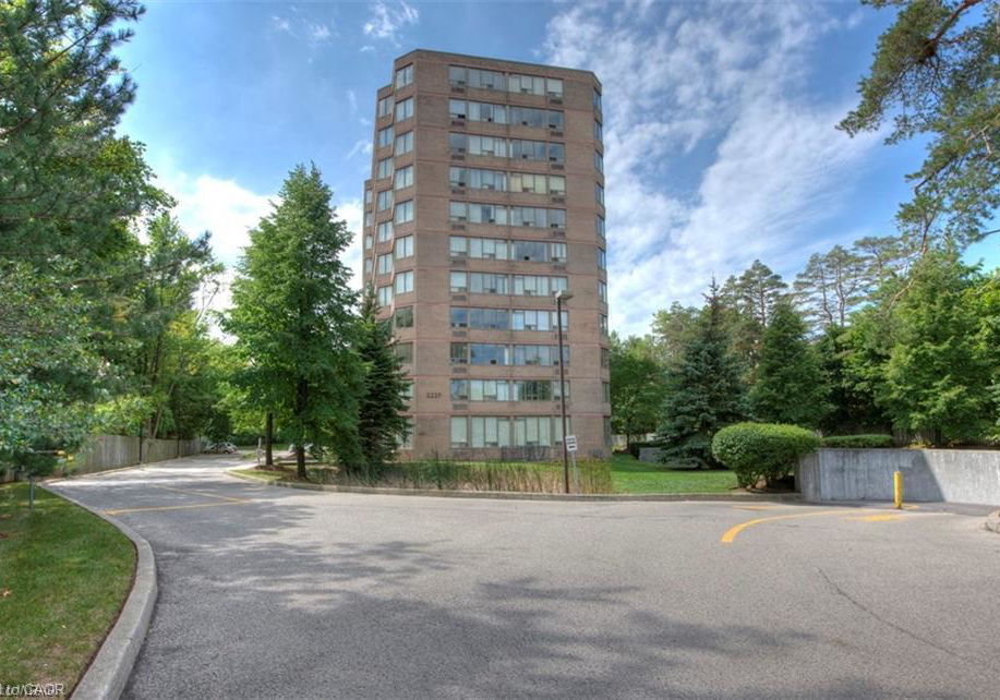 3227-king-street-kitchener-ontario-40856834