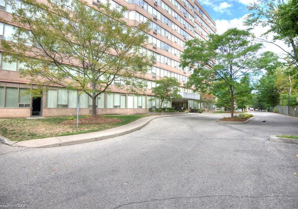 3227-king-street-kitchener-ontario-40856834
